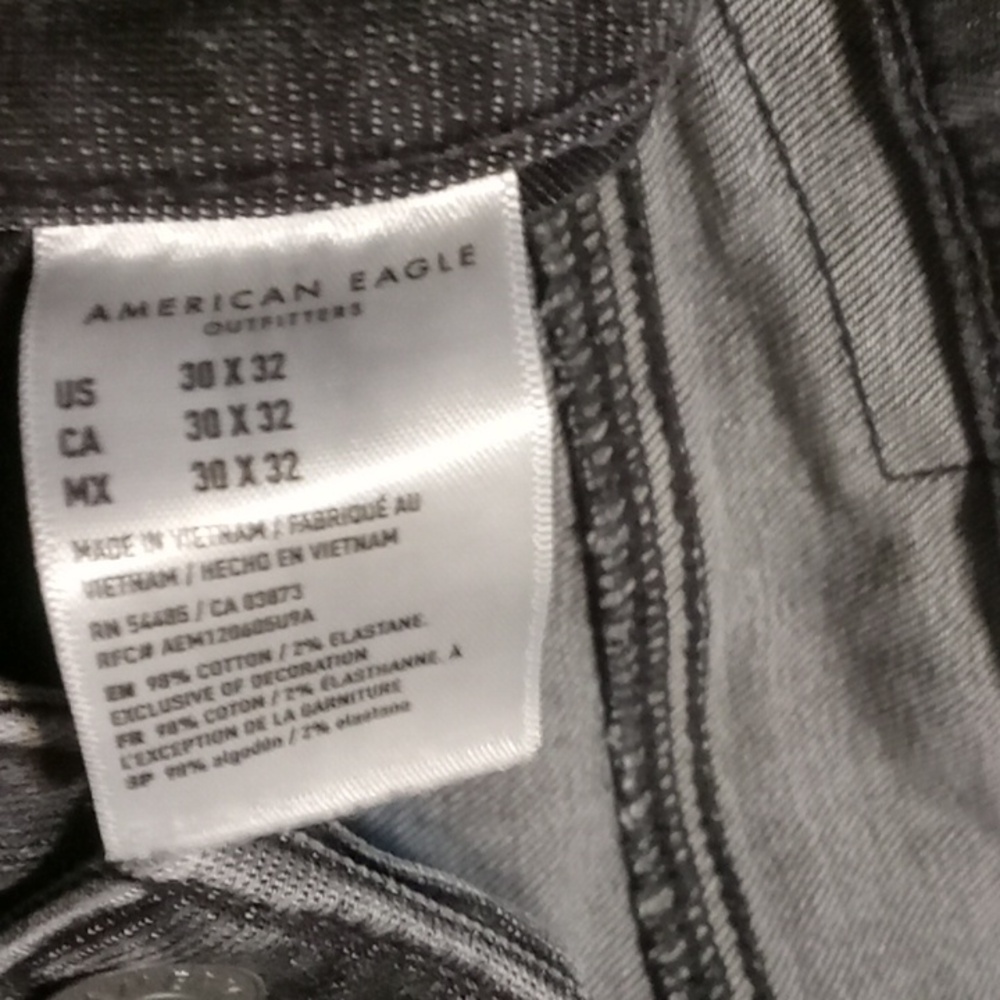 American Eagle Outfitters Men's Dark Gray Distressed Jeans - Picture 6 of 6